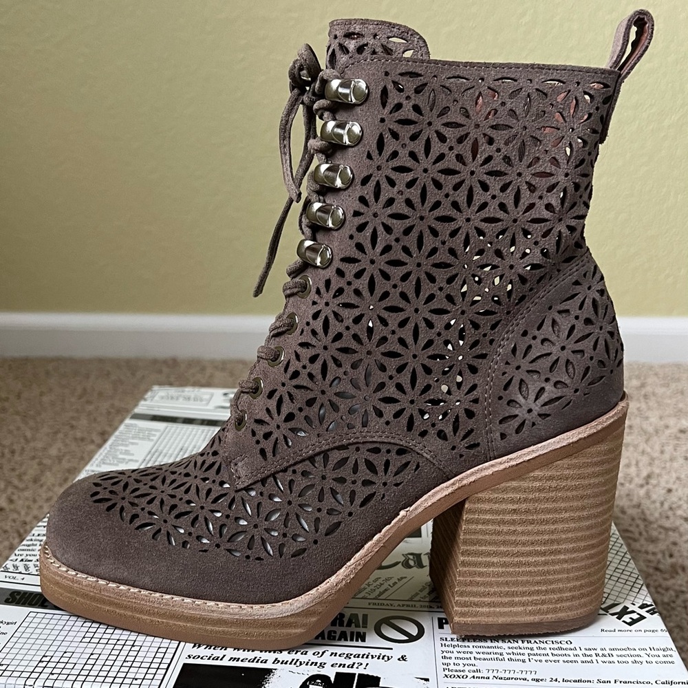Jeffrey Campbell Fair & Square Platform Cow Suede Lace Up Ankle Booties (Size 7)